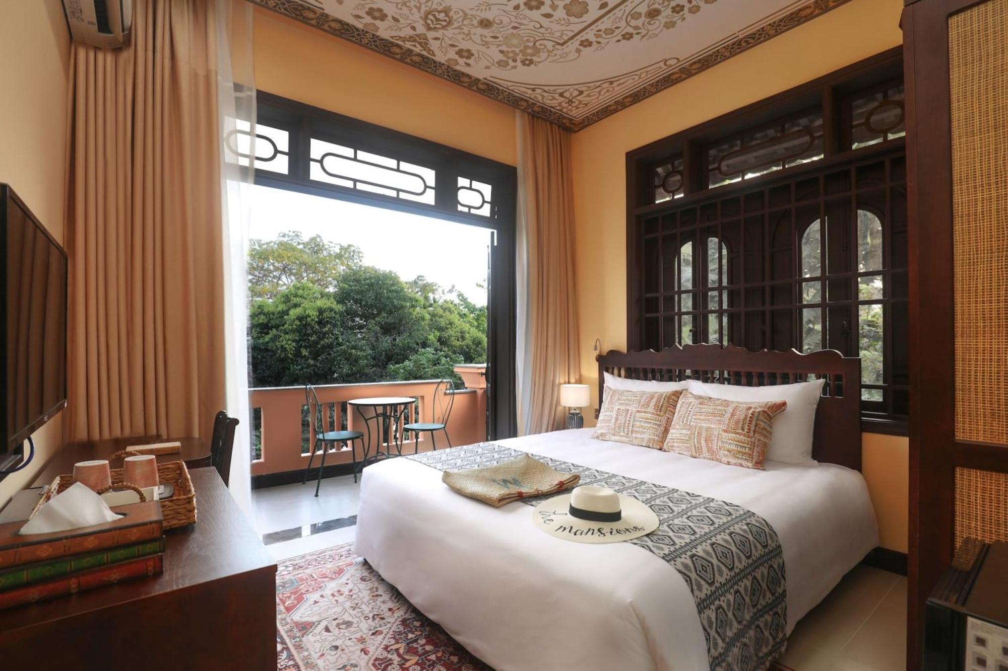 The Mansion Hoi An By Minova Bed & Breakfast Exterior foto