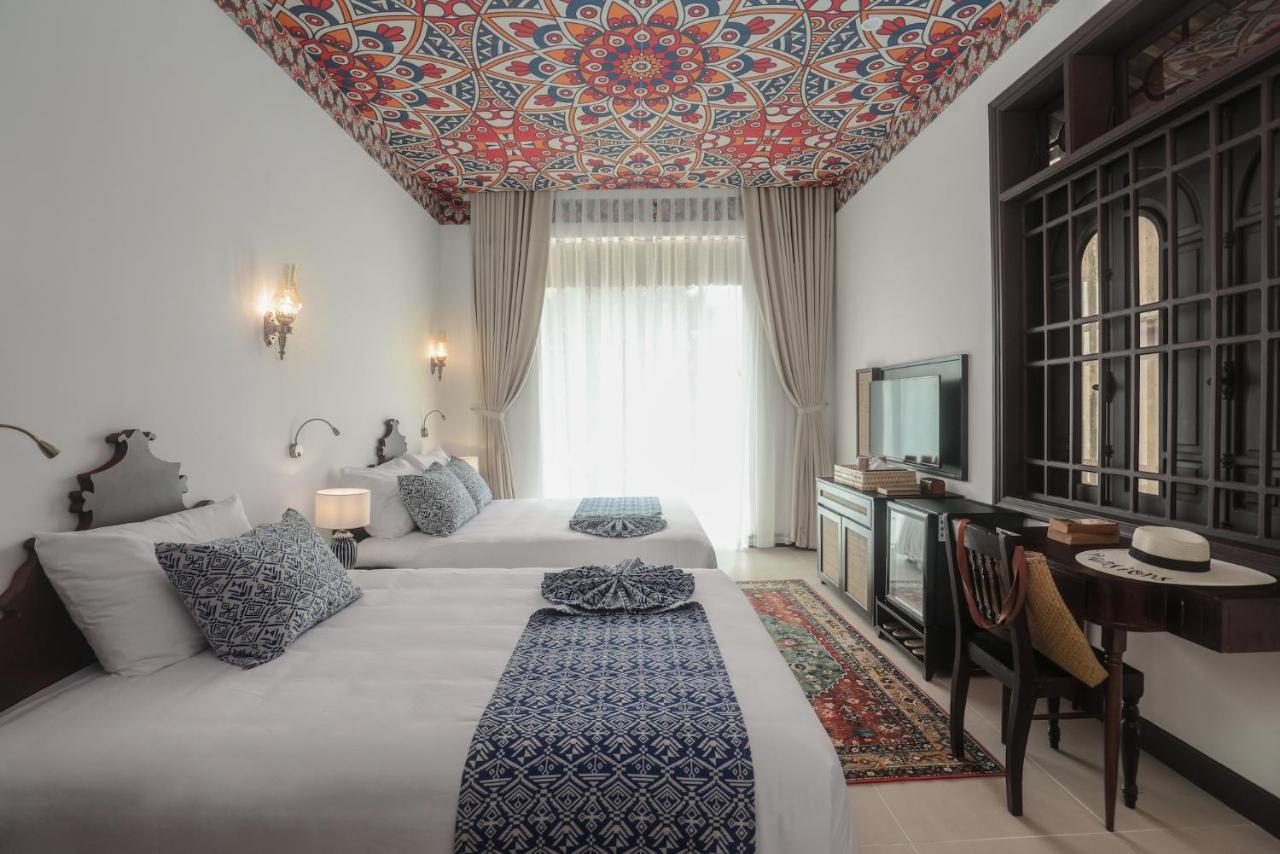 The Mansion Hoi An By Minova Bed & Breakfast Exterior foto